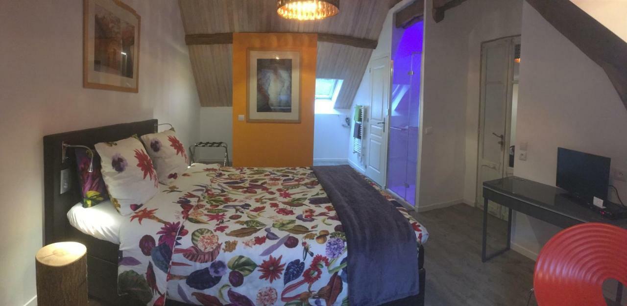 Bed and Breakfast Moulin De La Fayolle Blot-l'Eglise Esterno foto