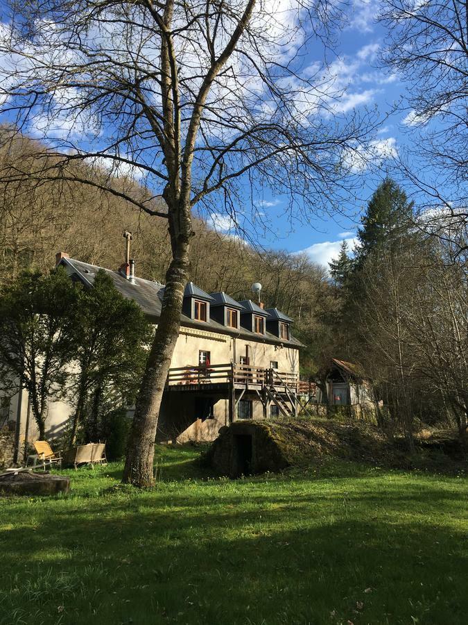 Bed and Breakfast Moulin De La Fayolle Blot-l'Eglise Esterno foto