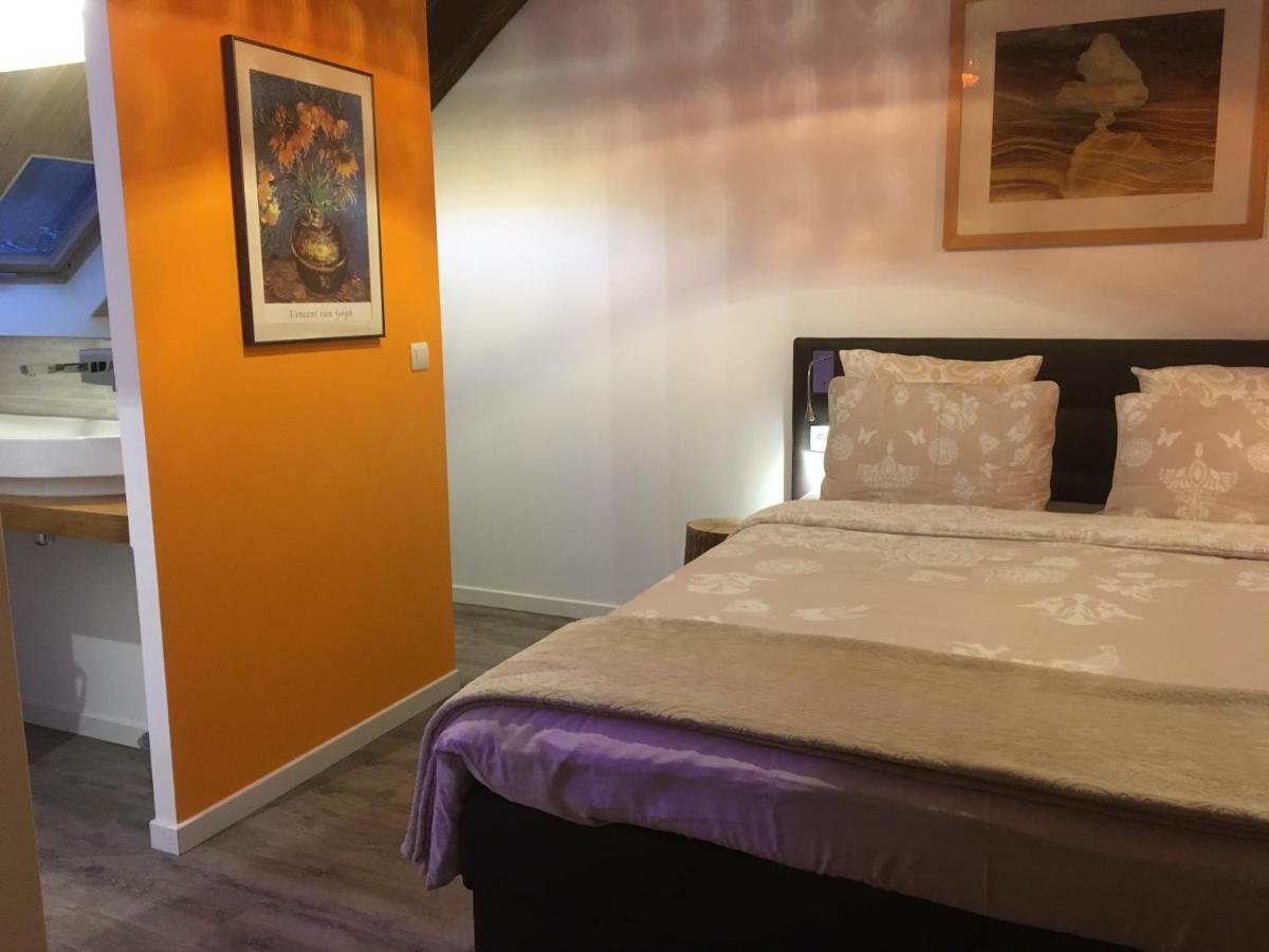Bed and Breakfast Moulin De La Fayolle Blot-l'Eglise Esterno foto